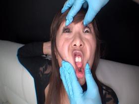 美女の顔面崩壊悪戯① 淫戯指編　サンプル画像12